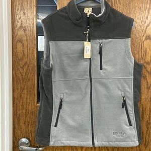 Men’s fleece vest
